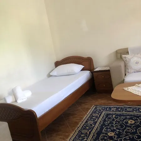 Stone Getaway Appartement