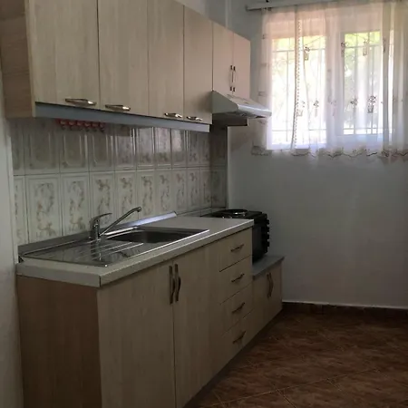 Stone Getaway Appartement